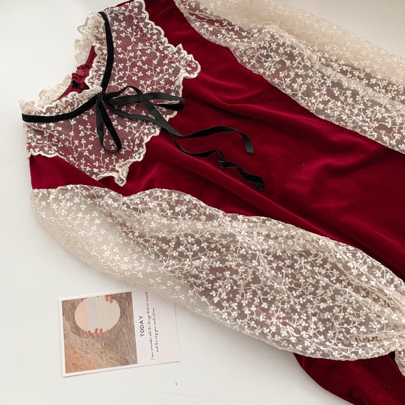 Váy nhung cổ nơ ren thêu hoa/Holiday item