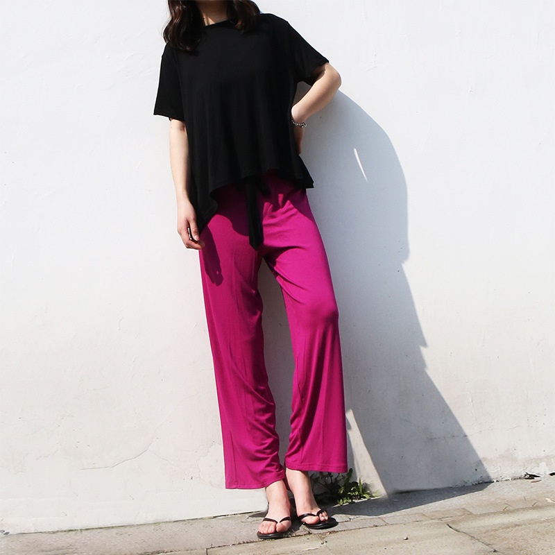 Bộ Đồ Ngủ Tay Ngắn Dáng Rộng Màu Sắc Tương Phản Thời Trang Xinh Xắn Cho Nữ