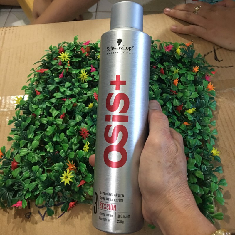 Keo xịt tóc giữ nếp cứng Schwarzkopf Osis+ 3 Session Extreme Hold Hairspray 300ml