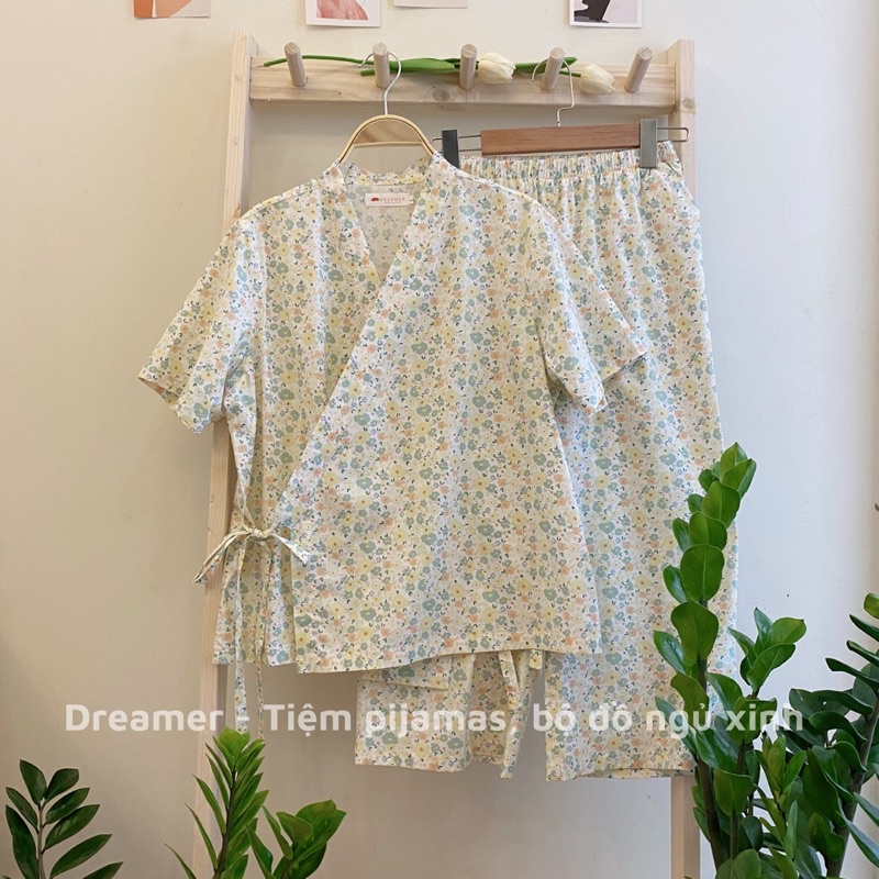 Yukata hoa áo cộc, quần lửng