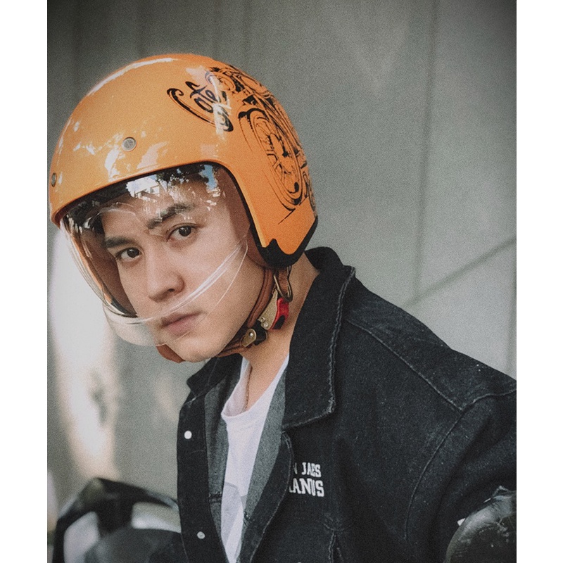 Nón bảo hiểm 3/4 Royal M139 có kính âm V7 bóng