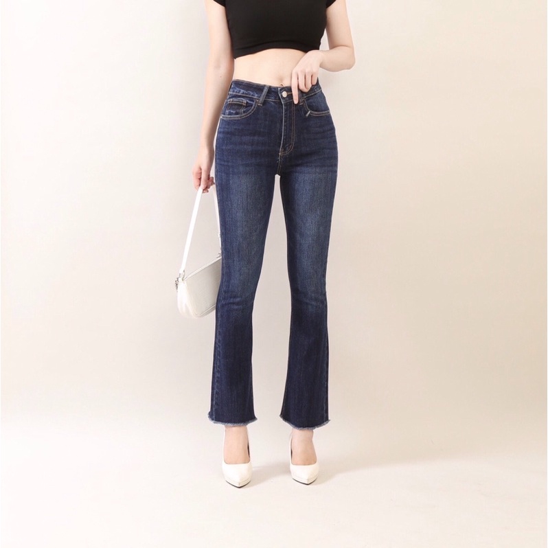 Quần Jean Nữ Ống Loe Cạp Cao co giãn cơ bản Trơn Gấu Tua  CT JEANS