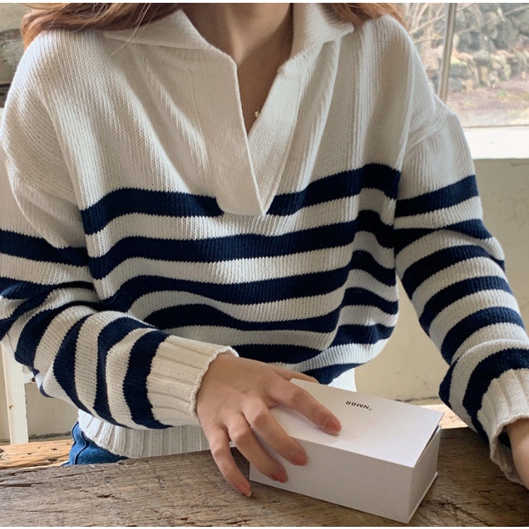 Áo Sweater Kẻ Sọc Hở Cổ Thời Trang Mùa Thu Phong Cách Hàn Quốc