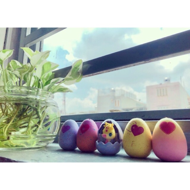 Trứng Hatchimals