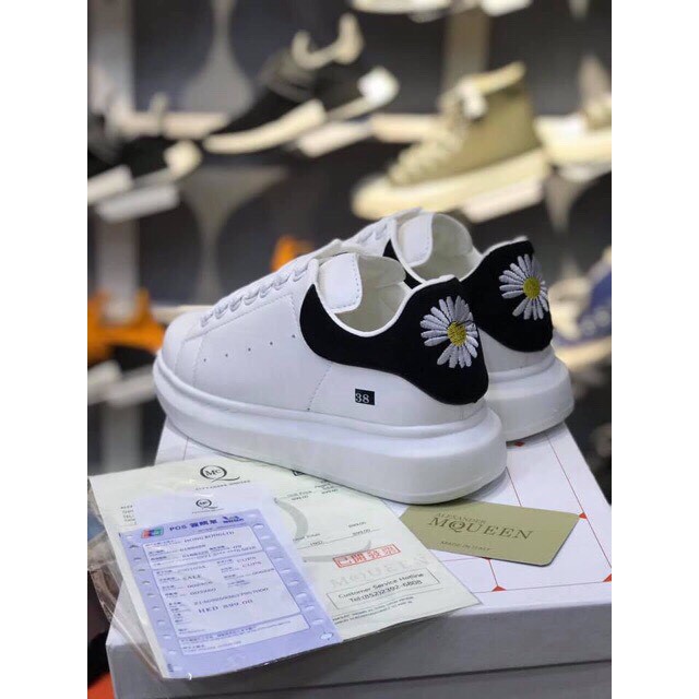 Giày Sneaker MCQ 𝐅𝐑𝐄𝐄𝐒𝐇𝐈𝐏 Mcqueen Hoa Cúc Dây Lụa Cao Cấp Full Box Full Bill