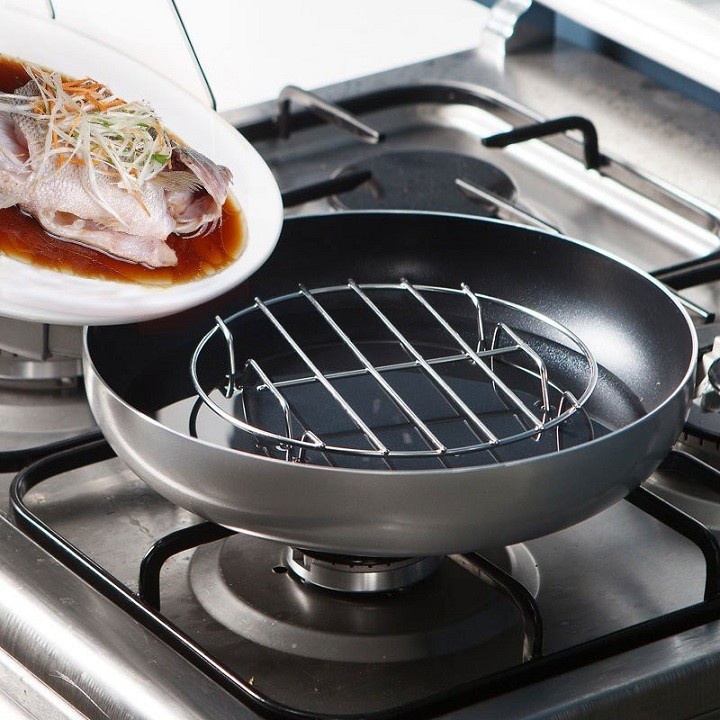 Khay / Xửng / Vỉ HẤP INOX KIỂU 2 Đa Năng 4 Chân Hấp Bánh, Bánh Bao, Đồ Ăn - Dụng Cụ Nhà Bếp vrg1331