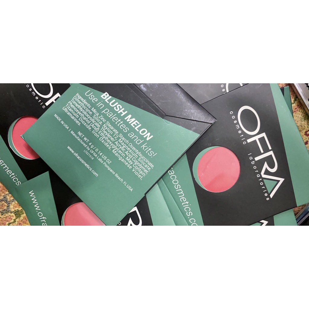 Refill mini 4gr má hồng bắt sáng Ofra - doucce