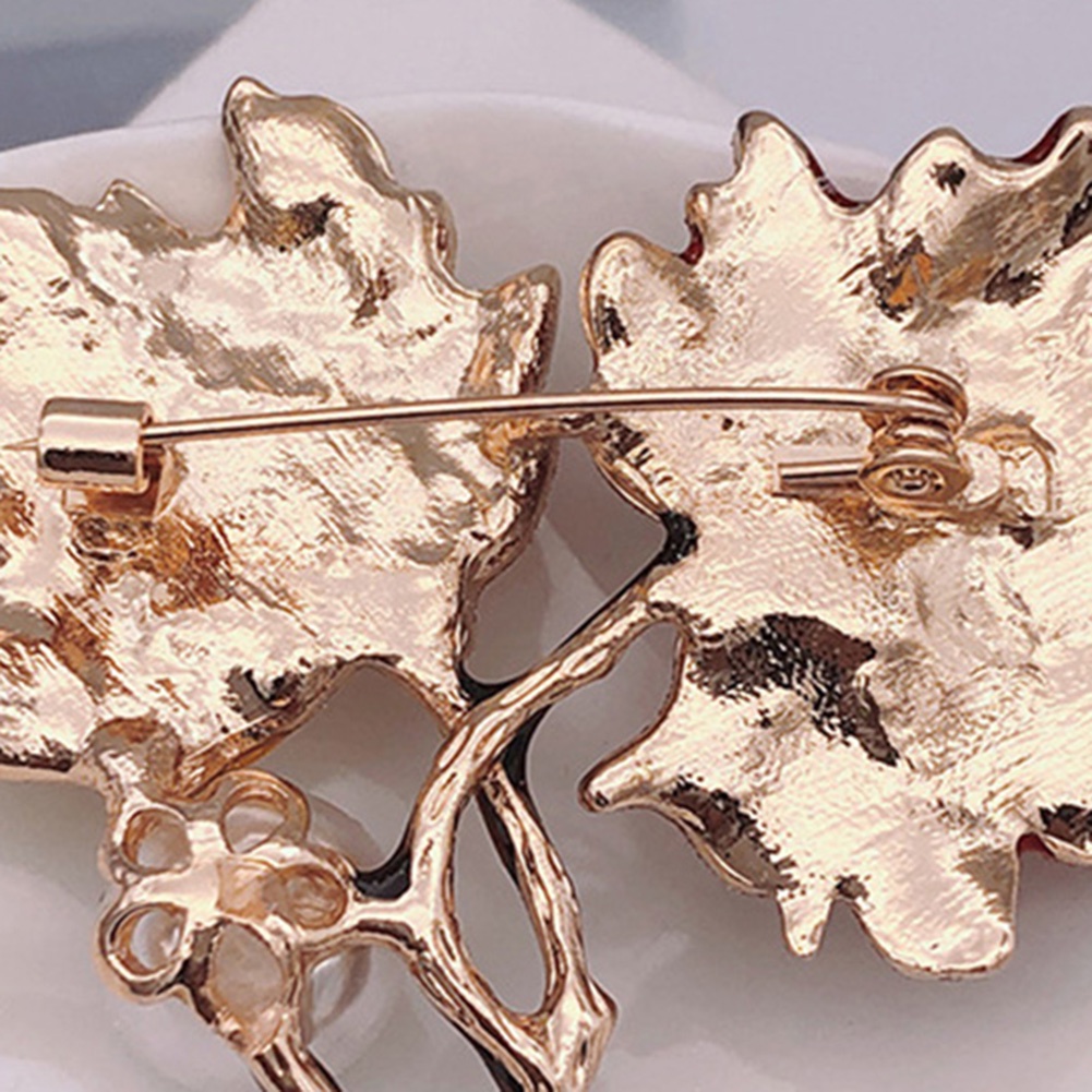 Ghim Cài Áo Hình Lá Phong Phối Ngọc Trai Nhân Tạo Thời Trang Cho Nữ