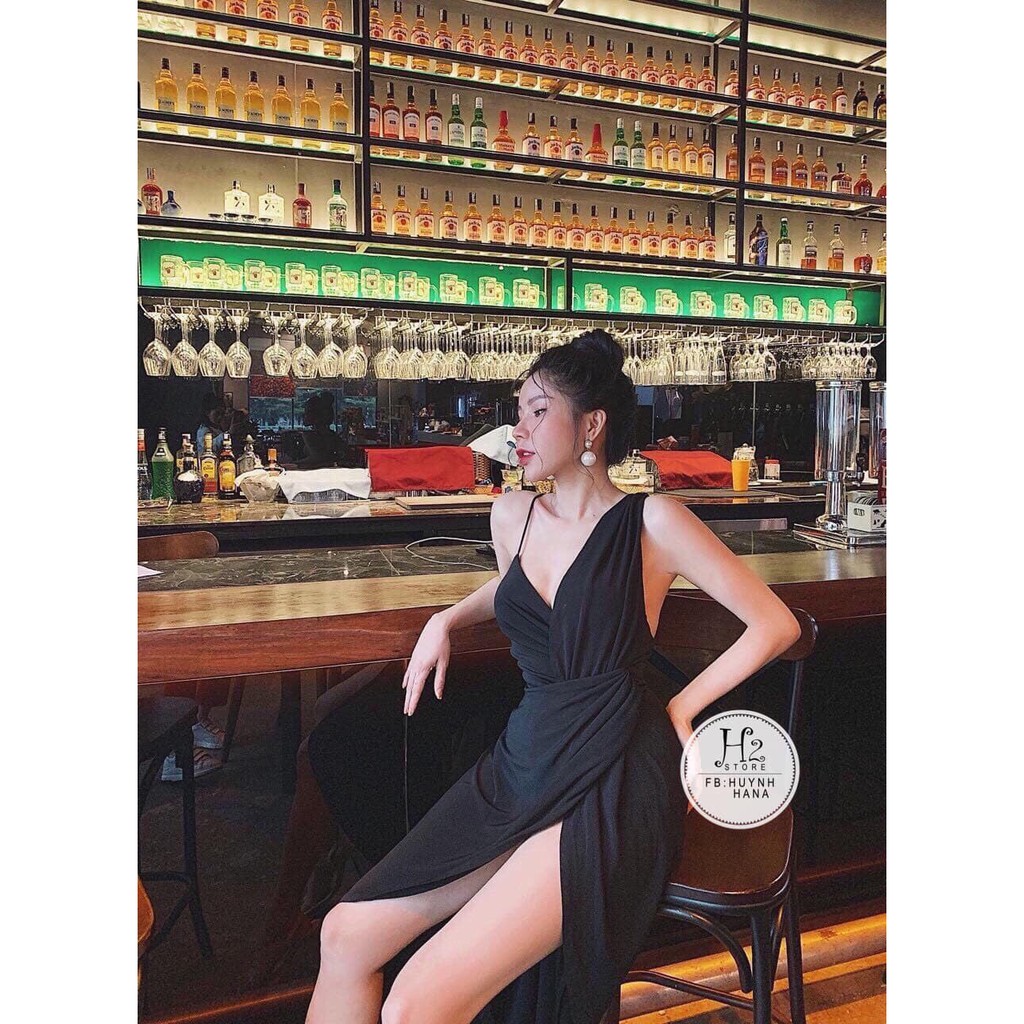 Đầm Poly Cao Cấp Xẻ Đùi Kèm Mút Ngực | BigBuy360 - bigbuy360.vn