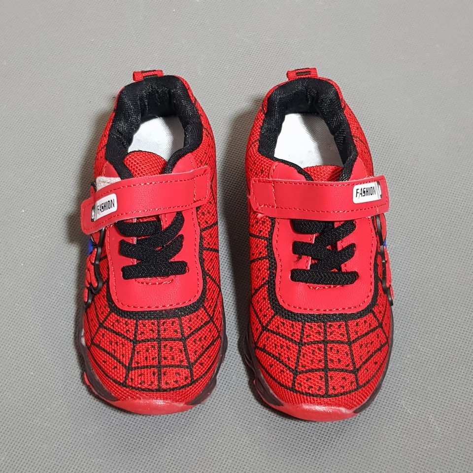 Giày thể thao người nhện spiderman chớp đèn siêu nhẹ và êm chân
