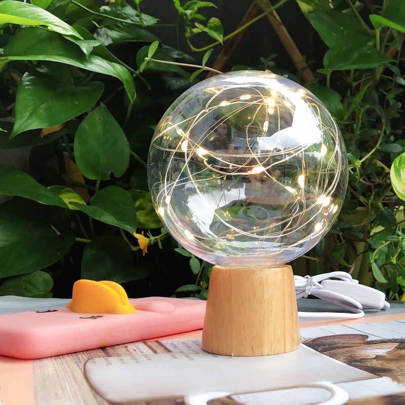 Đèn led Ngủ Để Bàn Họa Tiết Bầu Trời Sao Lãng Mạn Sáng Tạo