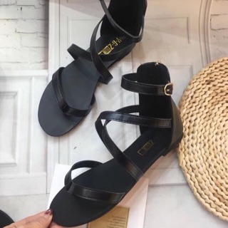 Sandal chiến binh xỏ ngón