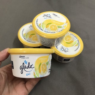 Sáp Glade mini Cỏ Hoa 70g
