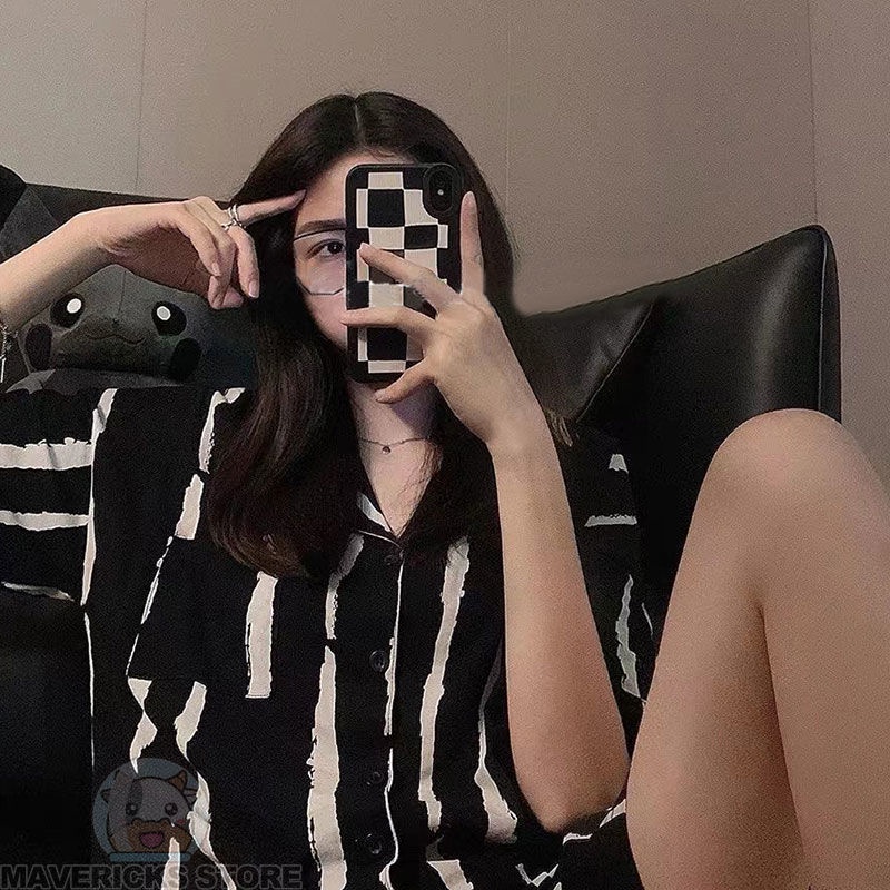 Bộ Đồ Ngủ Pijama Ngắn Tay Họa Tiết Kẻ Sọc Đen Phong Cách Nhật Bản Cho Nữ