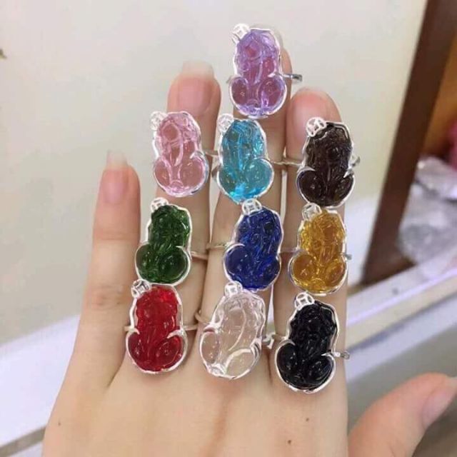 Nhẫn tỳ hưu