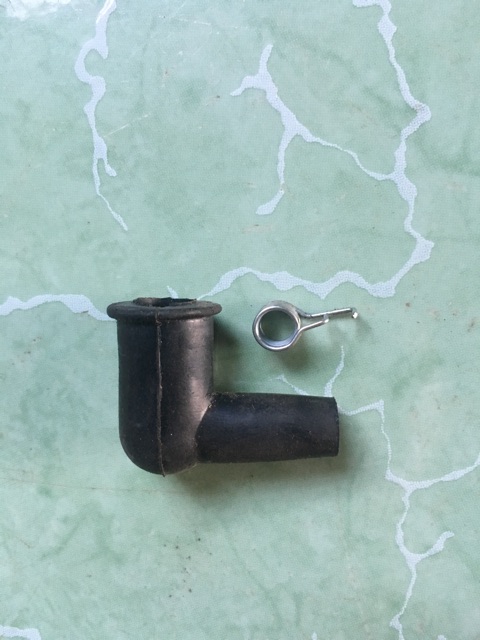 Bộ Cao Su Chụp Bugi Lửa Máy Cưa - Máy Phát Cỏ thắng máy cưa xích #