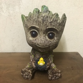 ‼️CÓ SẴN Tượng Baby Groot cầm vịt vàng