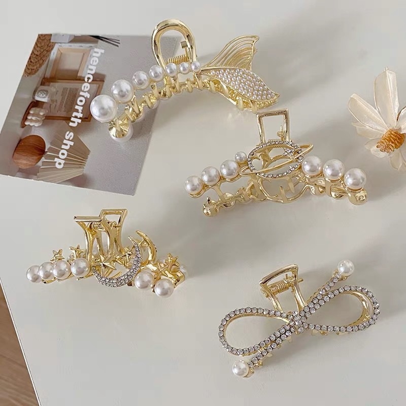 Kẹp Tóc Kim Loại Đính Ngọc Trai Mới