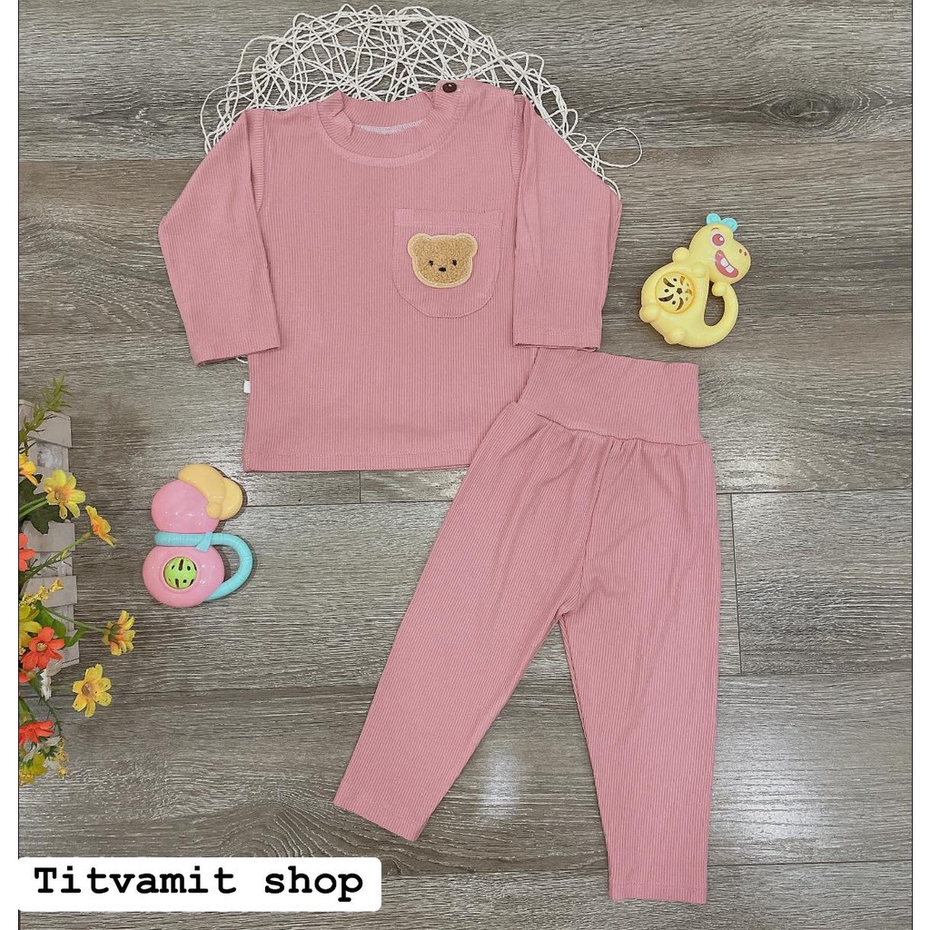 Bộ dài minky mom cài vai tăm lụa cạp cao hình gấu, bộ cạp cao thu đông cho bé sơ sinh