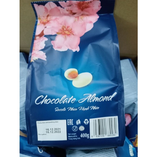 KẸO IVAN SOCOLA HẠNH NHÂN NGA 400G
