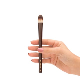 Cọ che khuyết điểm lớn Hourglass số 8
