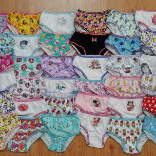 Set 7 quần chip Disney xuất Mỹ bé gái