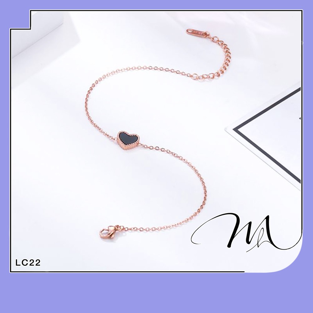 Lắc chân nữ Titan không gỉ hình trái tim 2 mặt đen đỏ dễ thương - LC22