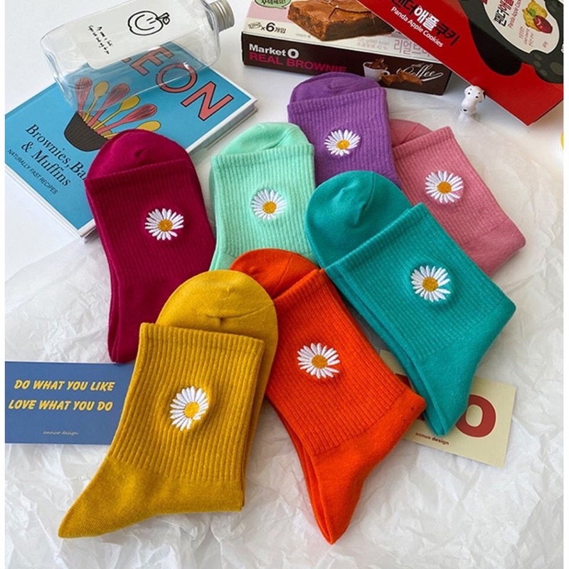 [TonaShoe] Tất Cổ Cao Hoạ Tiết Hoa Cúc Đủ Màu