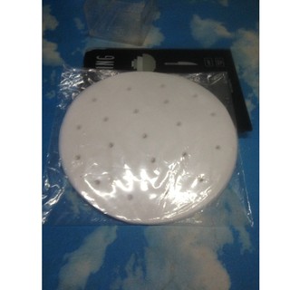 Giấy nến tròn đục lỗ Size 20cm 100 tờ