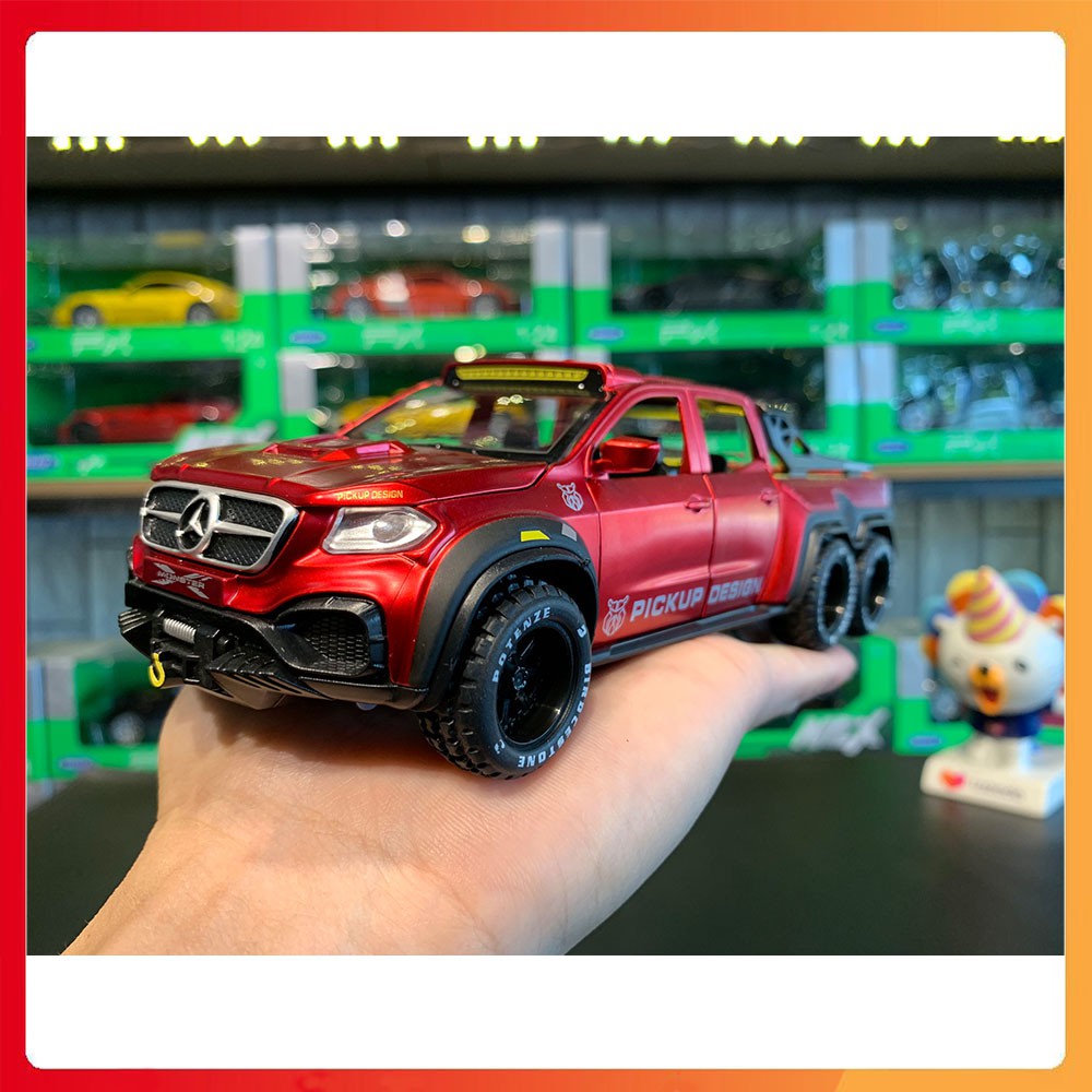 Xe mô hình Mercedes-Benz X-CLASS Exy Monster X 6X6 tỉ lệ 1:28 màu đỏ