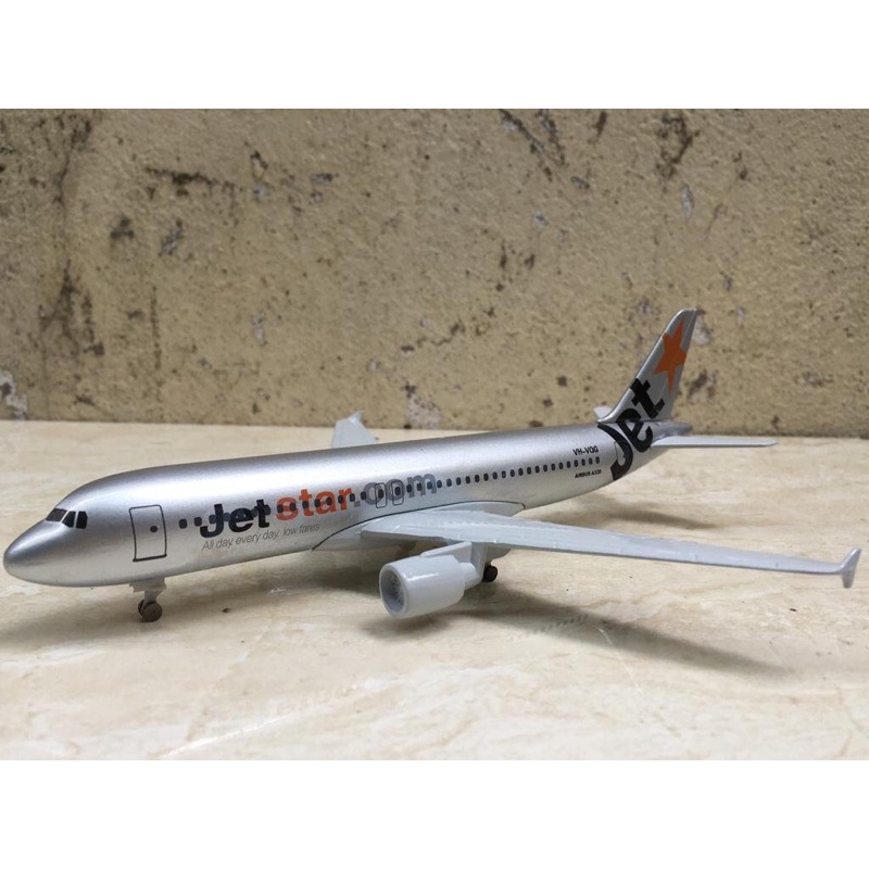 Mô hình máy bay dân sự Airway 20cm 1:350