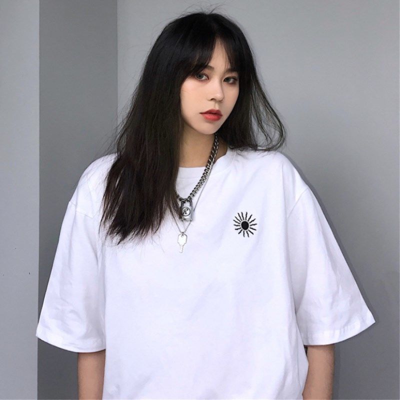 Summer 2021 new Korean version of Harajuku hip-hop bf wind loose short-sleeved Hong Kong-style T-shirt women's top ins