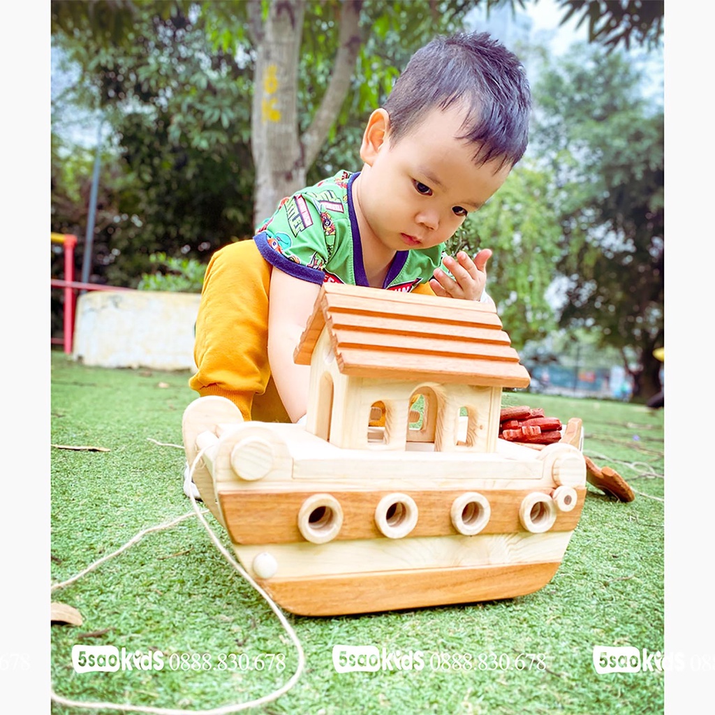 THUYỀN GỖ CHỞ THÚ CƯNG- 5SAOKIDS