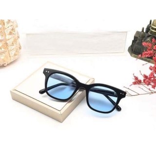 Mắt Kính Thời Trang Chữ V FORM Nhỏ