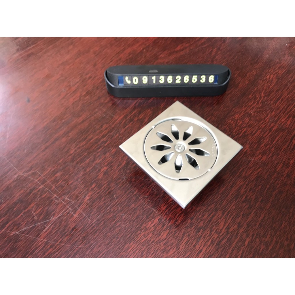 Phễu thoát sàn D42