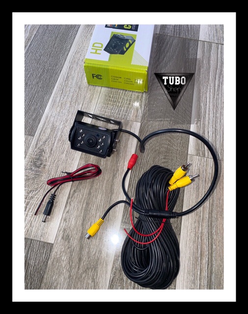 Phụ tùng ô tô/ combo 4 Camera lùi ô tô 24v xe tải dây dài độ nét cao