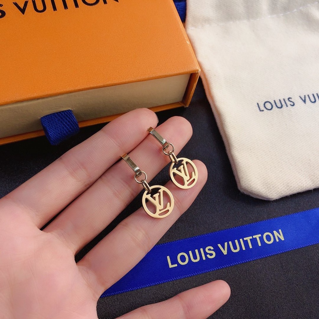 LOUIS VUITTON Khuyên Tai Tròn Bằng Thép Titan In Logo LV Thời Trang