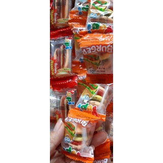 Kẹo dẻo Yupi hotdog / Yupi hamburger. HSD ghi bên dưới