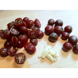 Hạt Giống Cà Chua Đen Cherry túi 30 hạt