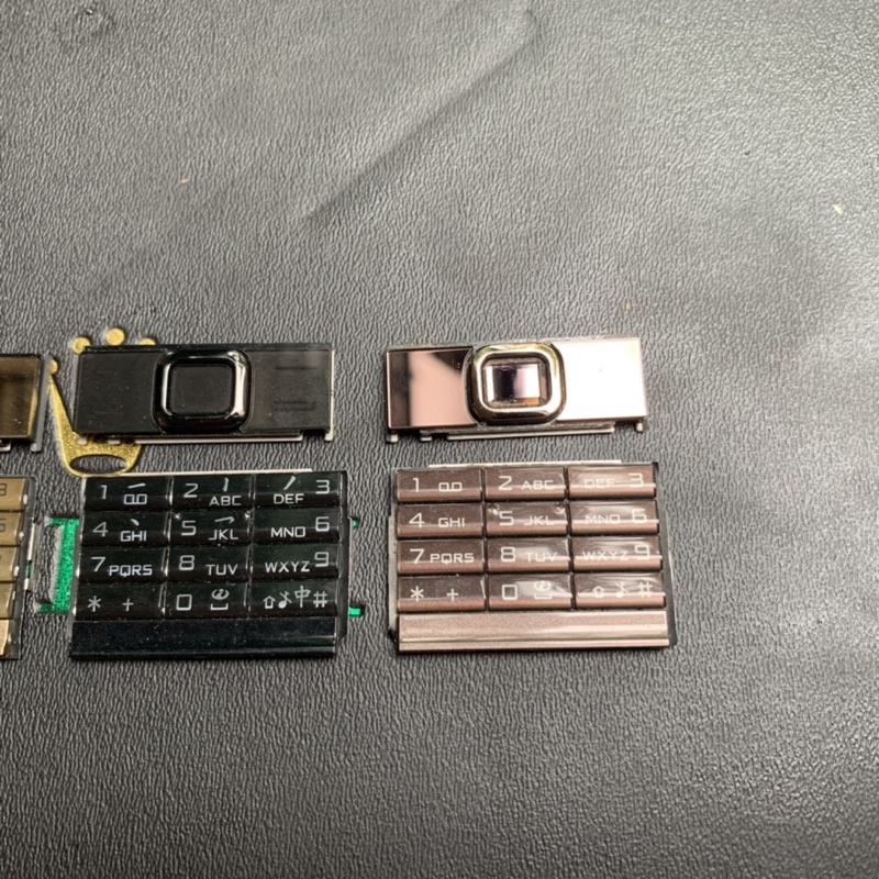 Phím zin chính hãng Nokia 8800