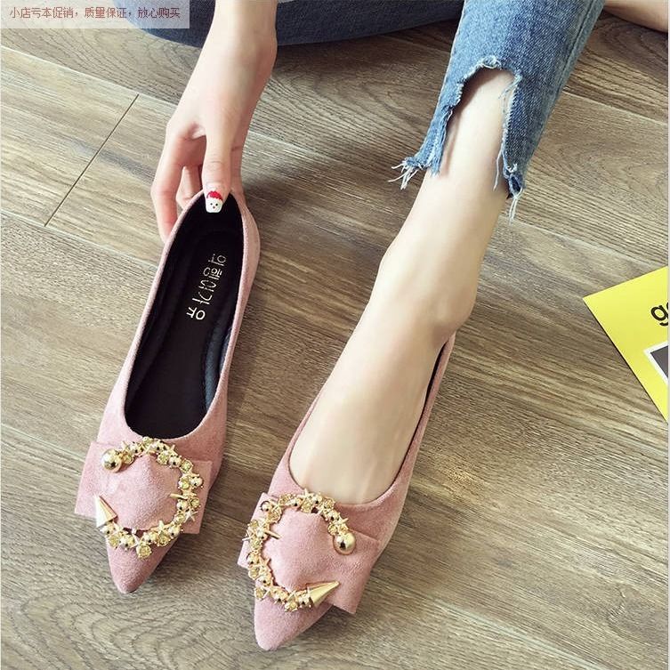 Giày Búp Bê Mũi Nhọn Đế Mềm Đính Vòng Kim Loại Dành Cho Nữ