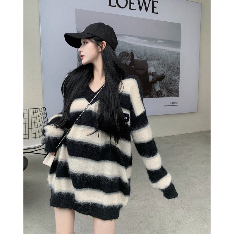 QKOOLE  Áo len dài tay cổ chữ V phong cách Hàn Quốc thời trang cho nữ