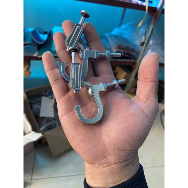 Móc Bấm Treo Đồ Xe Máy Nhôm CNC Cao Cấp