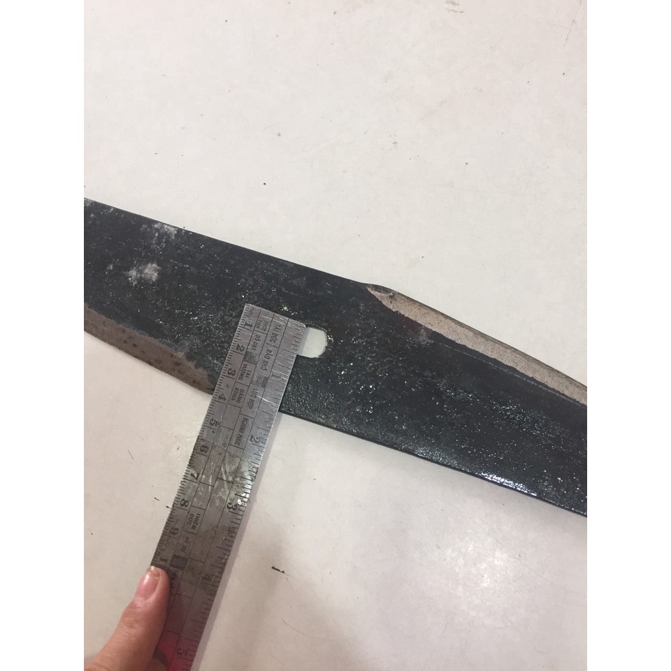 Lưỡi dao dùng máy băm cỏ vuông 400x80x2mm sử dụng lắp đặt cho máy mô tơ 1.1kw và 1.5kw,