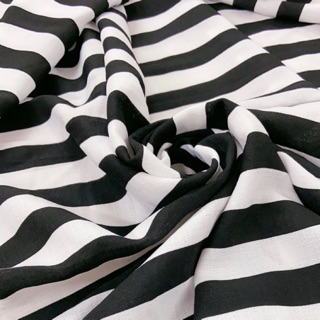 Vải tằm xước. 2 màu kẻ đen trắng và cam