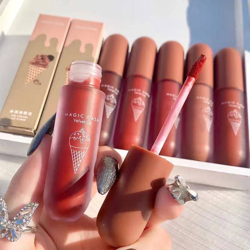 [Hàng mới về] Son kem trang điểm dưỡng ẩm lâu trôi chống thấm nước thiết kế họa tiết que kem đáng yêu