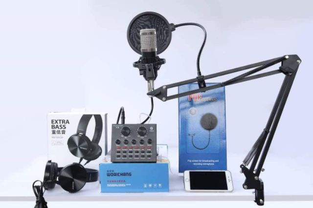 Combo bộ livestream và karaoke mic BM900 và sound card V8 + tặng tai nghe Sony