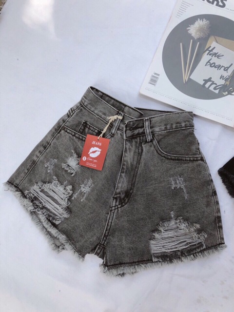 Quần đùi nữ lưng cao QJ8120
