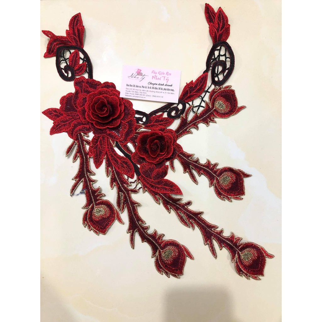 cổ ren thêu lông công xinh xắn
