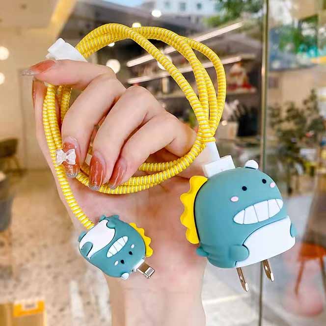 Bộ Phụ Kiện Bảo Vệ Dây Cáp Sạc iPhone 18w / 20w Hình Khủng Long Dễ Thương